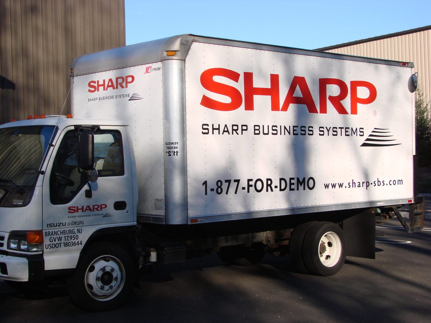SHARP BOX TRUCK