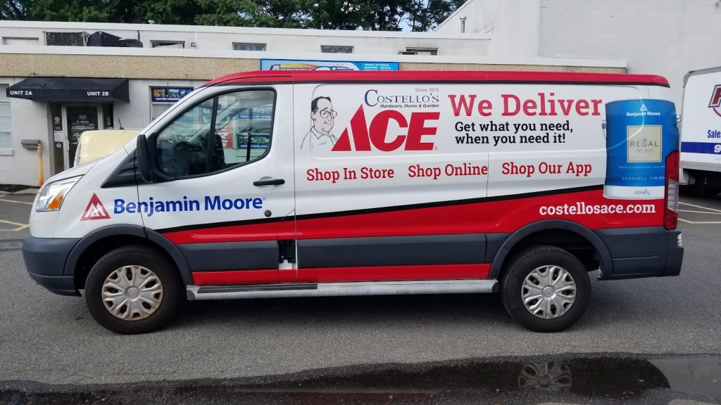 Truck Lettering & Magnetic Signs